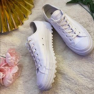 White ripple platform converse